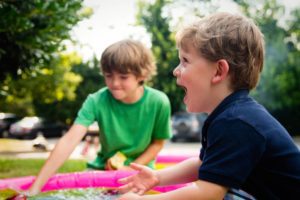 Spiele für den KINDERGEBURTSTAG/ GEBURTSTAGSSPIEL -GEBURTSTAGSSPIELE